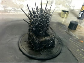 冰与火之歌铁王座DIY 手工自制铁王座的做法