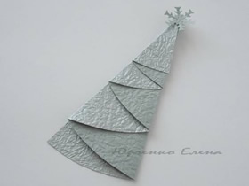 怎么折纸圣诞树的教程 平面圣诞树的折法图解