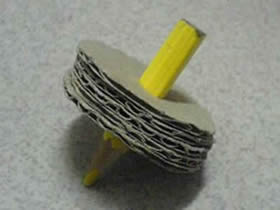 怎么做简易陀螺的方法 瓦楞纸手工制作陀螺