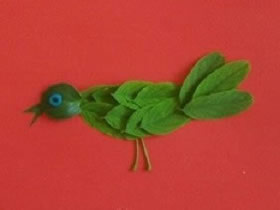 怎么用树叶拼贴小鸟 叶子制作小鸟贴画方法