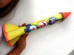 保鲜膜筒怎么废物利用 手工制作儿童玩具火箭