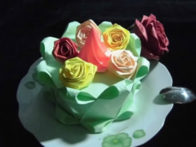 怎么折纸立体裱花蛋糕的折法步骤图解