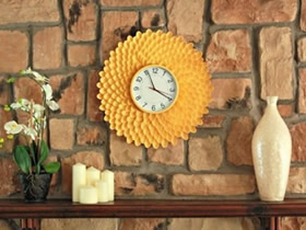 怎么用一次性塑料勺做菊花挂钟的制作方法