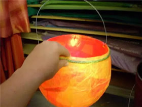 怎么用气球做元宵节花灯的制作方法图解