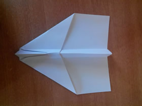 最经典纸飞机怎么折的图解教程