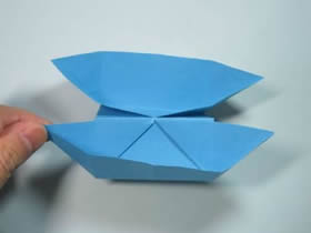 简单双体船折纸方法图解