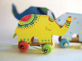 用硬纸板做大象玩具车的方法