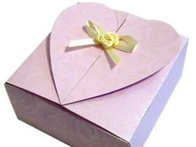 怎么用卡纸做情人节礼品盒的方法图解