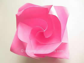 怎么折纸卷心玫瑰花的折法图解
