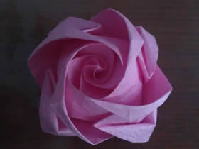 怎么折纸精致卷心玫瑰花的折法图解