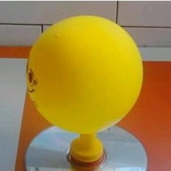 气球+光盘 手工制作能滑动的玩具气垫船