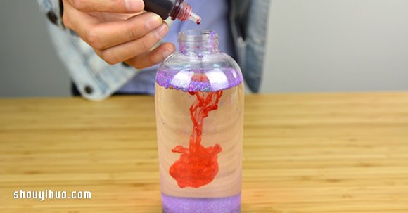 让调皮小孩自己反省的“乖乖冷静瓶”DIY- www.aizhezhi.com