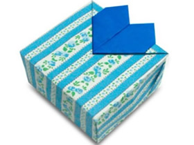 盖子上有爱心的纸盒的折纸图解教程