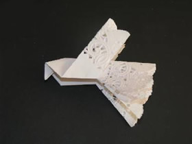 如何用杯垫折纸鸽子 杯垫鸽子的折法图解