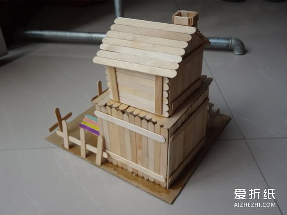 冰棍棒制作小木屋教程 儿童玩具房子手工制作- www.aizhezhi.com