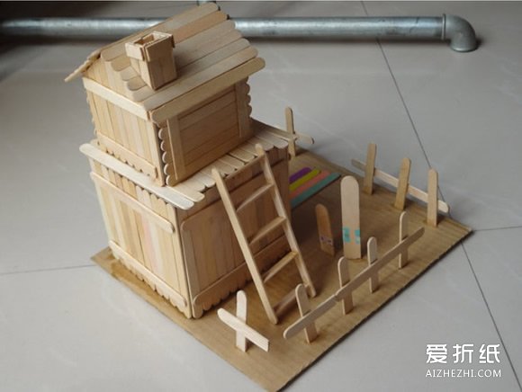 冰棍棒制作小木屋教程 儿童玩具房子手工制作- www.aizhezhi.com