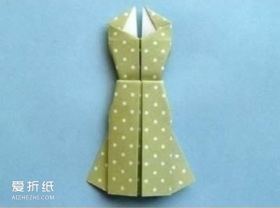 如何折纸裙子的折法 可以用来装饰贺卡- www.aizhezhi.com