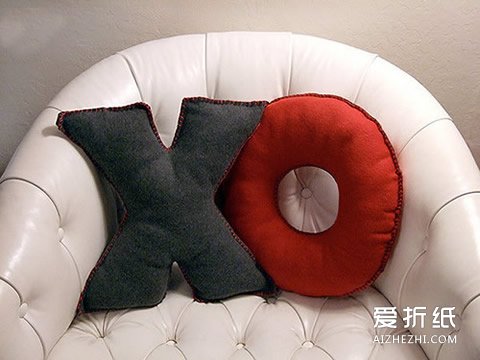 不织布字母靠枕DIY 布艺字母抱枕的做法- www.aizhezhi.com