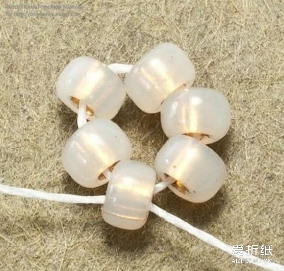 串珠耳环手工教程 串珠制作雪花耳环图解- www.aizhezhi.com