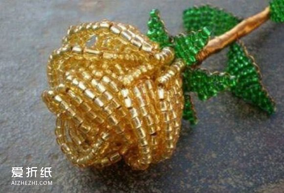 怎么用串珠制作玫瑰花 手工串珠玫瑰花图解- www.aizhezhi.com