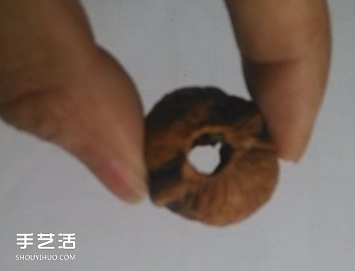 DIY竹蜻蜓的方法图解 自制竹蜻蜓制作步骤- www.aizhezhi.com