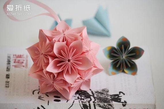 怎么折纸樱花的教程 手工折纸樱花的折法图解- www.aizhezhi.com