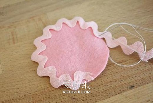 怎么做花朵发夹的方法 布艺手工制作头花发饰- www.aizhezhi.com