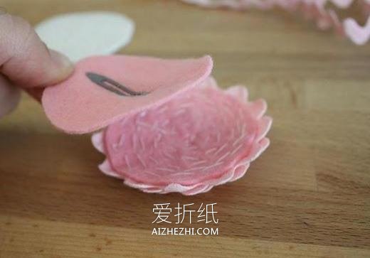 怎么做花朵发夹的方法 布艺手工制作头花发饰- www.aizhezhi.com