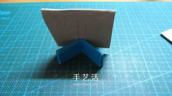 自制纸相框的方法图解 DIY纸相框怎么做教程- www.aizhezhi.com