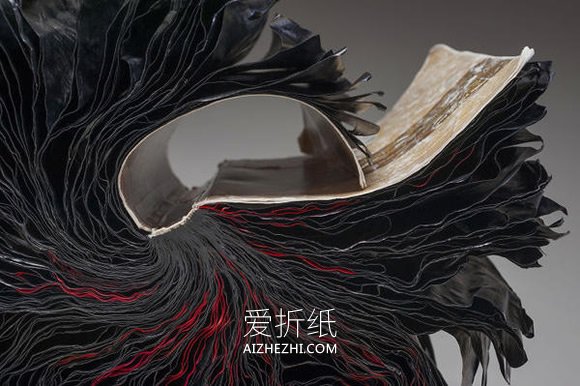 怎么用废旧书籍雕塑 旧书手工制作纸雕塑作品- www.aizhezhi.com