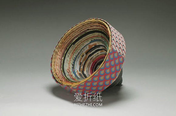 怎么用废旧书籍雕塑 旧书手工制作纸雕塑作品- www.aizhezhi.com