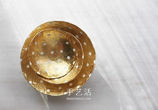 漂亮的首饰盘手工制作 自制金色首饰盘DIY教程- www.aizhezhi.com