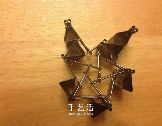 长尾票夹做立体五角星 DIY票夹五角星图解- www.aizhezhi.com