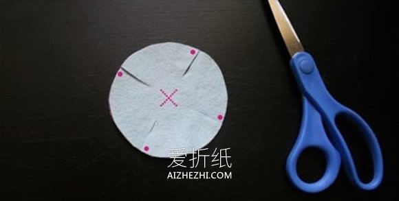 怎么用不织布做风车 手工布艺风车装饰制作- www.aizhezhi.com