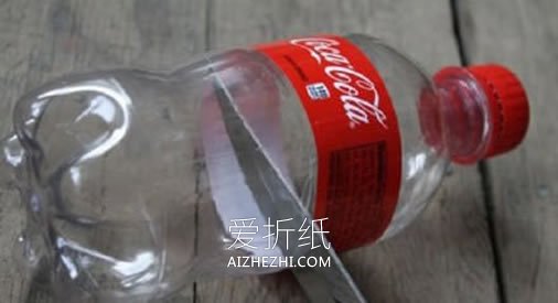 怎么做水果收纳的方法 可乐瓶废物利用做收纳- www.aizhezhi.com