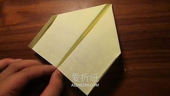 怎么折最简单纸飞机 最经典纸飞机的折法图解- www.aizhezhi.com
