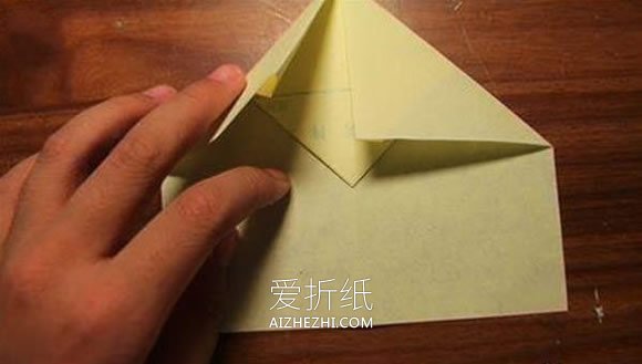 怎么折最简单纸飞机 最经典纸飞机的折法图解- www.aizhezhi.com