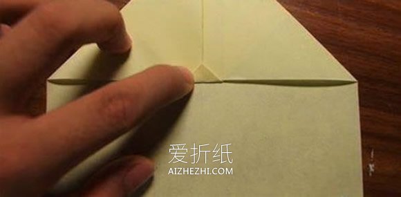 怎么折最简单纸飞机 最经典纸飞机的折法图解- www.aizhezhi.com