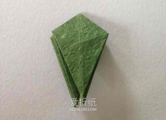 怎么折纸川崎玫瑰图解 手揉纸玫瑰花的折法- www.aizhezhi.com