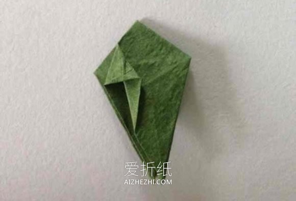 怎么折纸川崎玫瑰图解 手揉纸玫瑰花的折法- www.aizhezhi.com