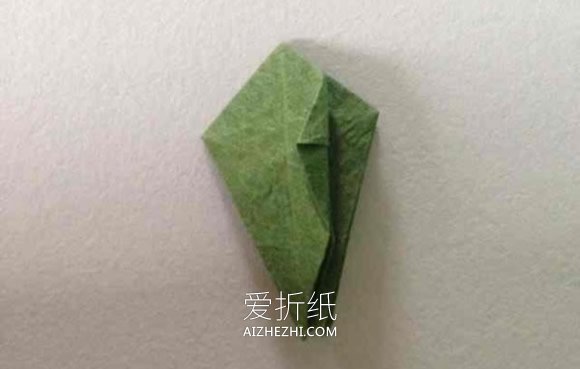 怎么折纸川崎玫瑰图解 手揉纸玫瑰花的折法- www.aizhezhi.com