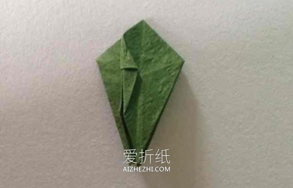 怎么折纸川崎玫瑰图解 手揉纸玫瑰花的折法- www.aizhezhi.com