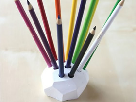 怎么做粘土笔筒的方法 超轻粘土制作创意笔筒