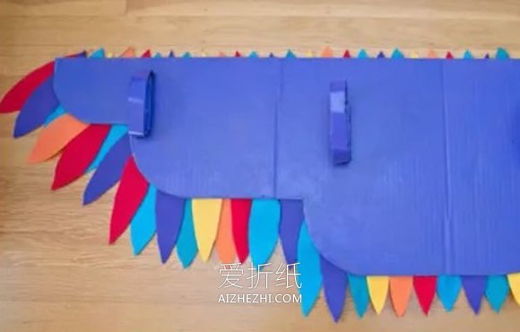 怎么做儿童玩具翅膀 瓦楞纸手工制作翅膀道具- www.aizhezhi.com