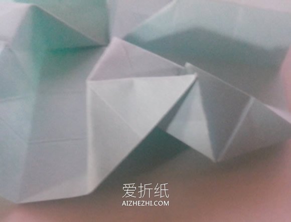 手工玫瑰花怎么折图解 如何折纸玫瑰的折法- www.aizhezhi.com