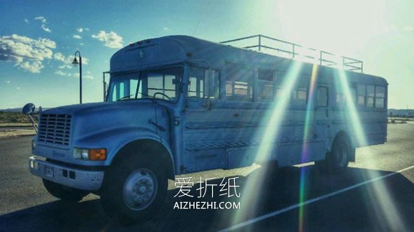 怎么把报废的旧校车改造成房车的图片- www.aizhezhi.com