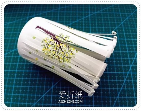 一次性纸杯怎么手工制作包装盒的方法图解- www.aizhezhi.com