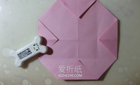 怎么折纸冰激凌玫瑰 漂亮纸玫瑰手工折法图解- www.aizhezhi.com