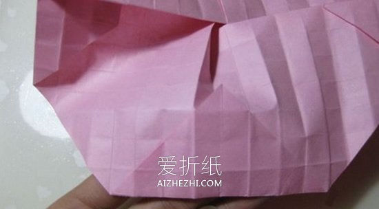 怎么折纸冰激凌玫瑰 漂亮纸玫瑰手工折法图解- www.aizhezhi.com