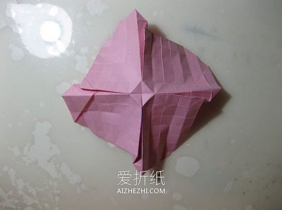 怎么折纸冰激凌玫瑰 漂亮纸玫瑰手工折法图解- www.aizhezhi.com